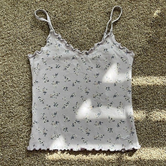 HOLLISTER shirt! - Picture 1 of 2